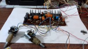 Ремонт усилителя от магнитофонов Маяк 233 и Маяк 232. Не работает один канал.