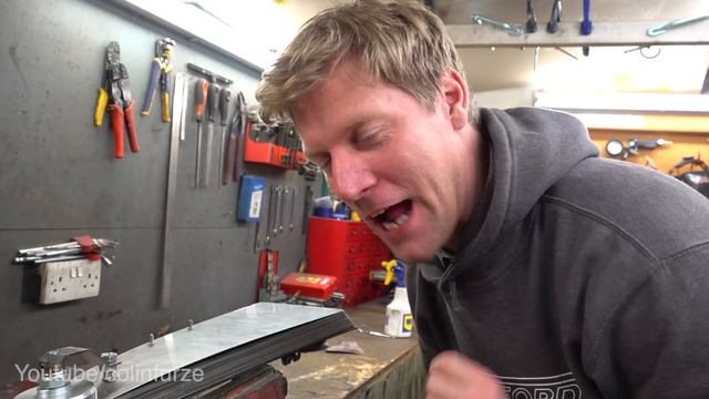 Making a Sekiro Wrist Mounted Fold Out Shield смотреть онлайн