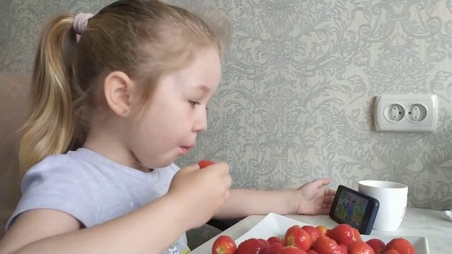 Клубничка / Птица счастья Одесса