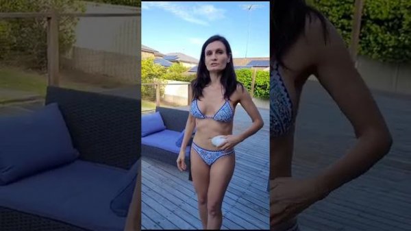 Делаем процедуру для живота с новым аппаратом от компании Nu Skin, который называется WellSpa iO.