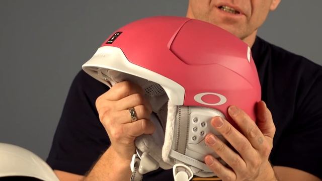 Горнолыжные и сноуборд шлемы: как выбрать. LETITSNOW.RU