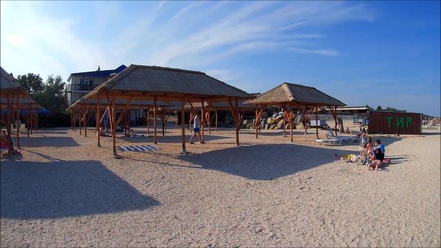 ОБЗОР базы отдыха АДМИРАЛ Кирилловка Часть №1 Закрываем пляжный сезон канал Дружная Семья смотреть онлайн