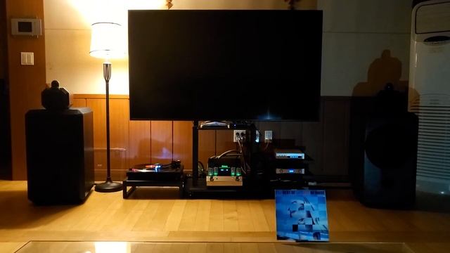 B&W Matrix 801-2, Mcintosh MA252 ( listening, Art Of Noise ) смотреть онлайн