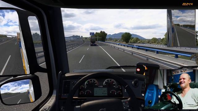 Euro Truck Simulator 2 - Версия 1.41 - руль Logitech G-27 - 2 сервер - Покатухи смотреть онлайн