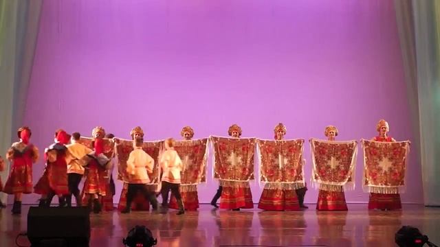 Пляшущие Человечики пос.Эльбан Плясовая с платками смотреть онлайн