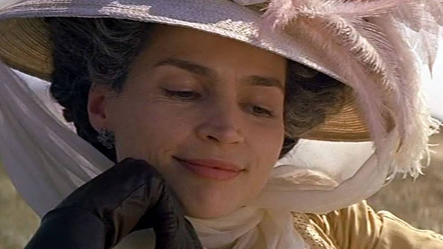 ЛЮБОВЬ И РАЗЛУКА. Музыка: Исаак Шварц. Стихи: Булат Окуджава. Поёт: Елена Камбурова. смотреть онлайн