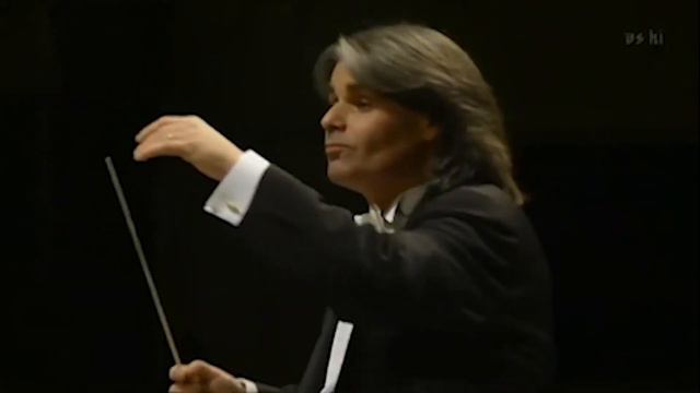 Ravel - Le Tombeau de Couperin - Ion Marin смотреть онлайн