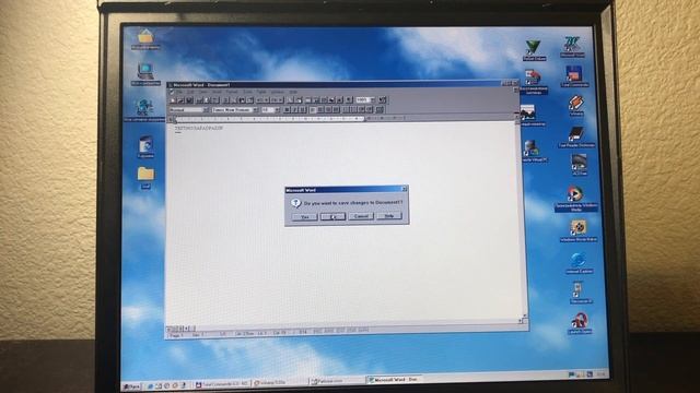 Old Windows 9x Applications. Windows ME on IBM T42 смотреть онлайн