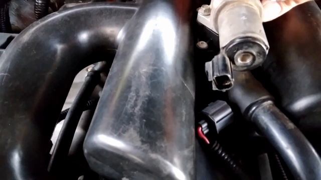 1999 Ford Explorer 4.0 SOHC Idle Air Control Valve Replacement смотреть онлайн