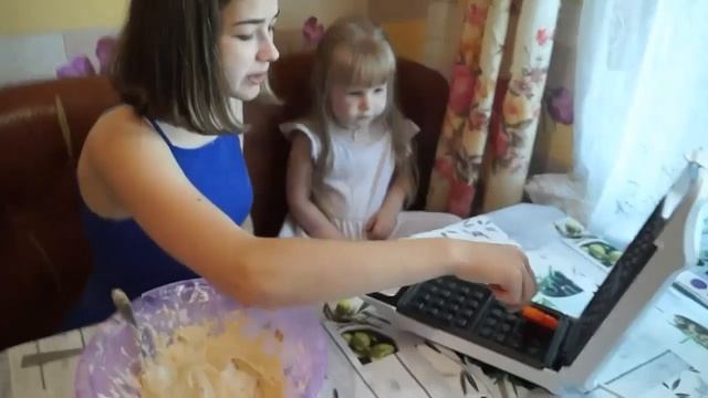 Сестры и вафельница Kitfort KT-1611-3!! смотреть онлайн