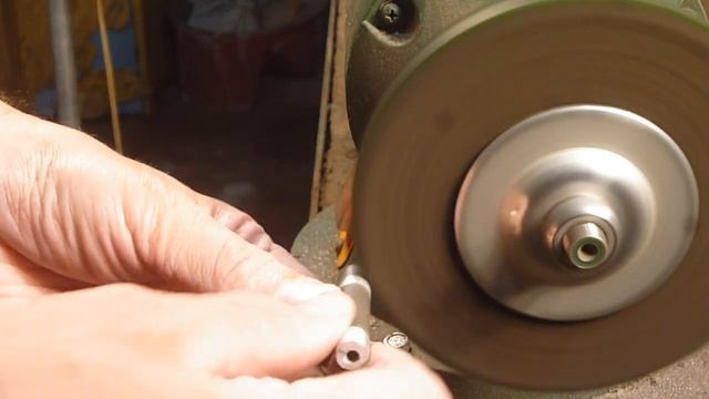 Как сделать нунчаки антистресс. How to make nunchaku antistress. смотреть онлайн