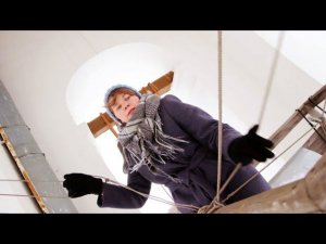 Звонарь Любовь Рудацкая колокольный звон в храме преподобного Алексия, человека Божия, Кострома