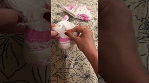 Памперсы Huggies ( хаггес) для девочек . Видио обзор . Как одевать памперс трусики