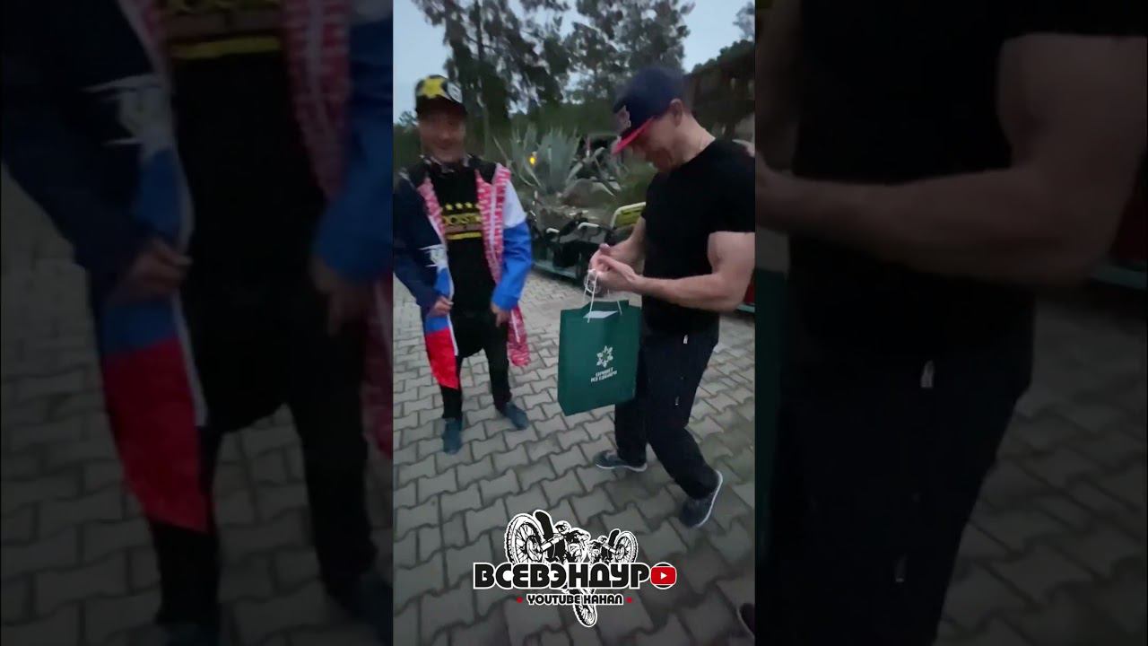 Как то прожили с Гремом Джарвисом пару недель:) смотреть онлайн
