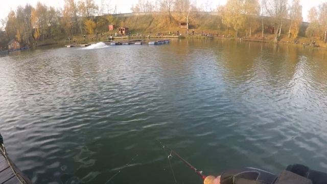 ФОРЕЛЬ ПРЁТ КАК ТАНК! РЫБАЛКА НА ФОРЕЛЬ. ПРИО «ЛАГУНА». КУЧА ПОКЛЁВОК. смотреть онлайн