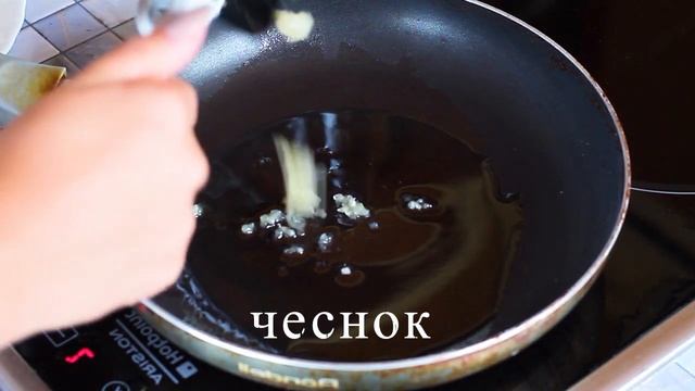Макароны в томатно-чесночном соусе с курицей. Готовится за 15 минут, и еще быстрей съедается. смотреть онлайн