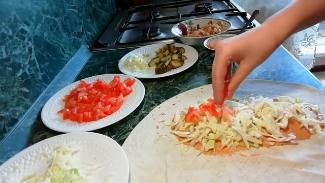 ПРИГОТОВЛЕНИЕ ШАУРМЫ В ДОМАШНИХ УСЛОВИЯХ смотреть онлайн