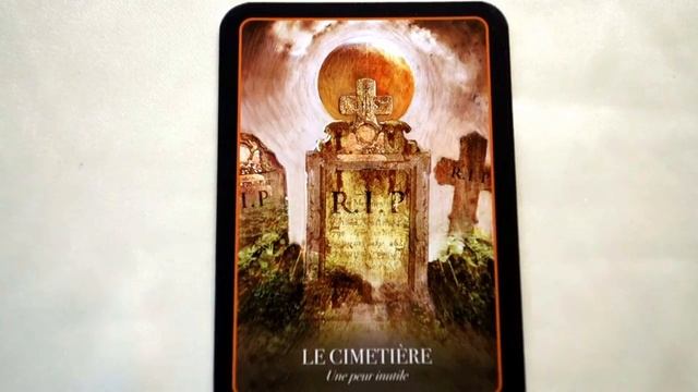 JOUR 16 DE L'ORACLE D'HALLOWEEN смотреть онлайн