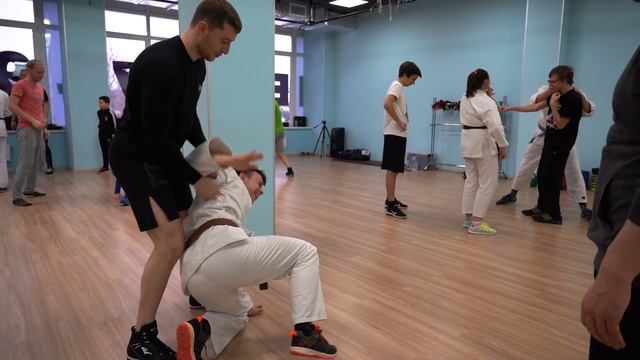 ВИДЕООТЧЁТ: мастер-класс по ближнему бою и атаке суставов. смотреть онлайн