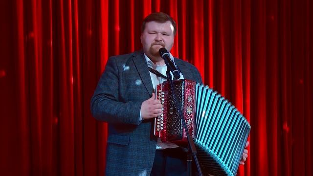 "Течет река Волга" - Антон Малышев. смотреть онлайн