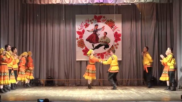 «Удмуртский танец с хлопками» смотреть онлайн