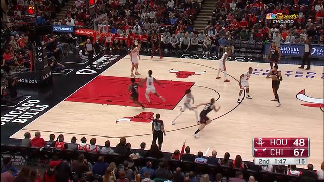 Lonzo Ball Wild Touchdown Pass to DeRozan! 🔥 смотреть онлайн