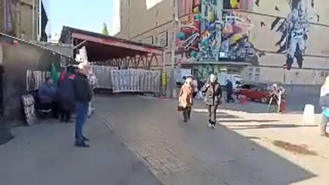 Если драка неизбежна бить нужно первым! Курский вокзал. смотреть онлайн