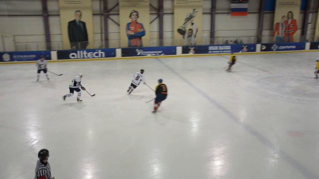 16.04.27. Энергия (Краснознаменск) - МилкиПро (Одинцово). 1 период. Часть 1 смотреть онлайн