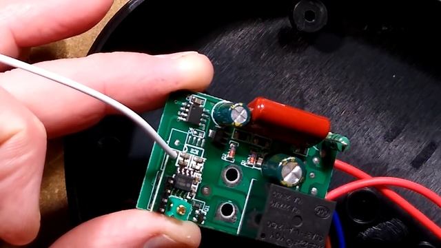 Inside A Stylish Tabletop UVC Germicidal Light.  (Skin, Eye And Lung Hazard)