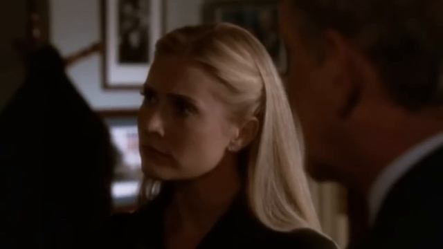 The West Wing (HD) - Lionel Tribbey and His Cricket Bat - "And It's Surely To Their Credit" смотреть онлайн