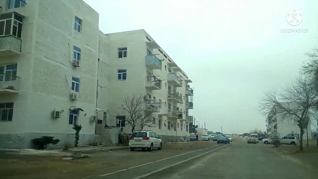 Аэропорт и его окрестности смотреть онлайн