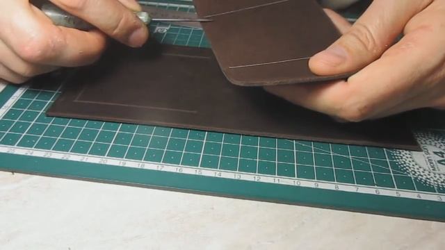 Шьем портмоне из кожи/Sew a leather purse смотреть онлайн