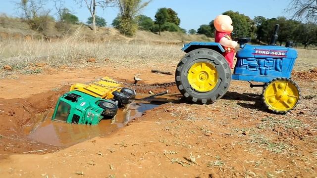 Самосвал с дровами в воде смотреть онлайн