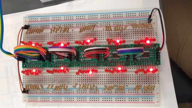 PCF8575 I2C I/O expander смотреть онлайн