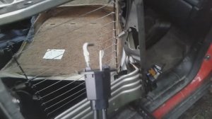 Ремонт переднего пассажирского сиденья в OPEL ASTRA G (Джи) 2001г