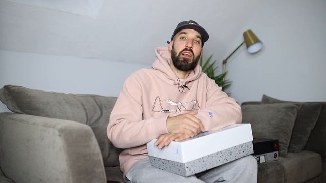 HOW TO STYLE AIR JORDAN 4 "UNIVERSITY BLUE" - UNC JORDAN IV ON FEET смотреть онлайн