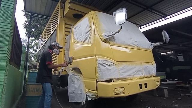 Borong Cat Kabin Truck Mitsubishi Fuso Pakai Clear Sekali Kibas Cling ? смотреть онлайн