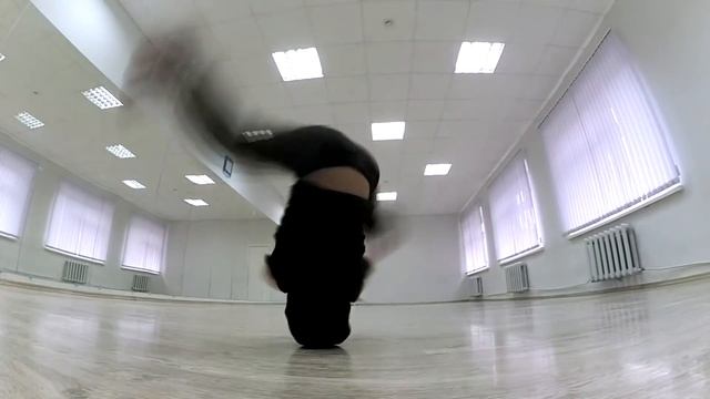 Малыш Ник | Non-Stop Dance Studio смотреть онлайн
