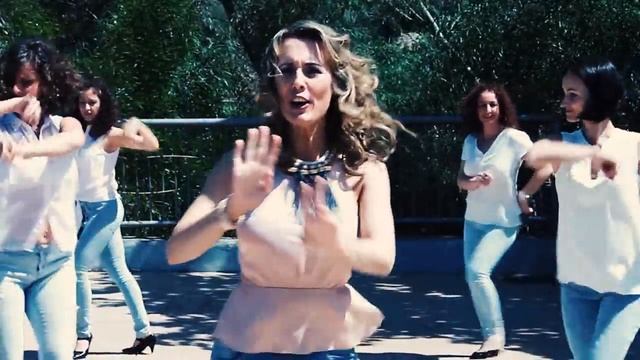 Teaser Promocional-LOURDES MILLÁN-Latino Flamenco смотреть онлайн