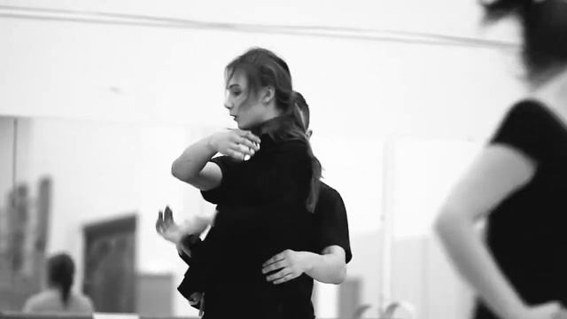 ВЫЗОВ ДРУГ ДРУГУ смотреть онлайн