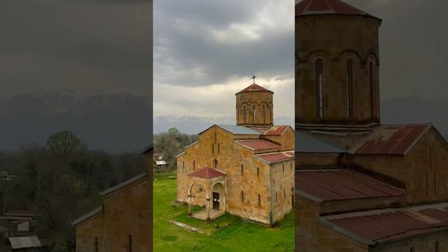 Успенский собор в селе Моква, Очамчырский район в Абхазии смотреть онлайн