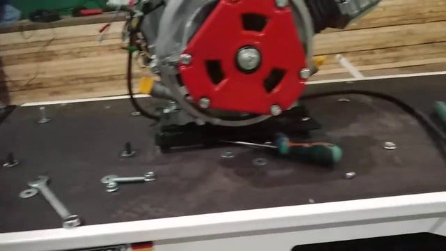 Мотобуксировщик SHARMAX. Шаг 4.Замена подушек ДВС. смотреть онлайн
