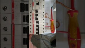 Чудо-электрик и распределение фаз в щитке