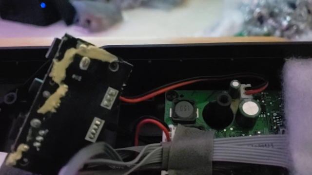 Trying to fix DOA Polk soundbar. смотреть онлайн