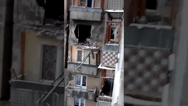 Донецк.Текстильщик Островского 47. 01.12.2014 смотреть онлайн