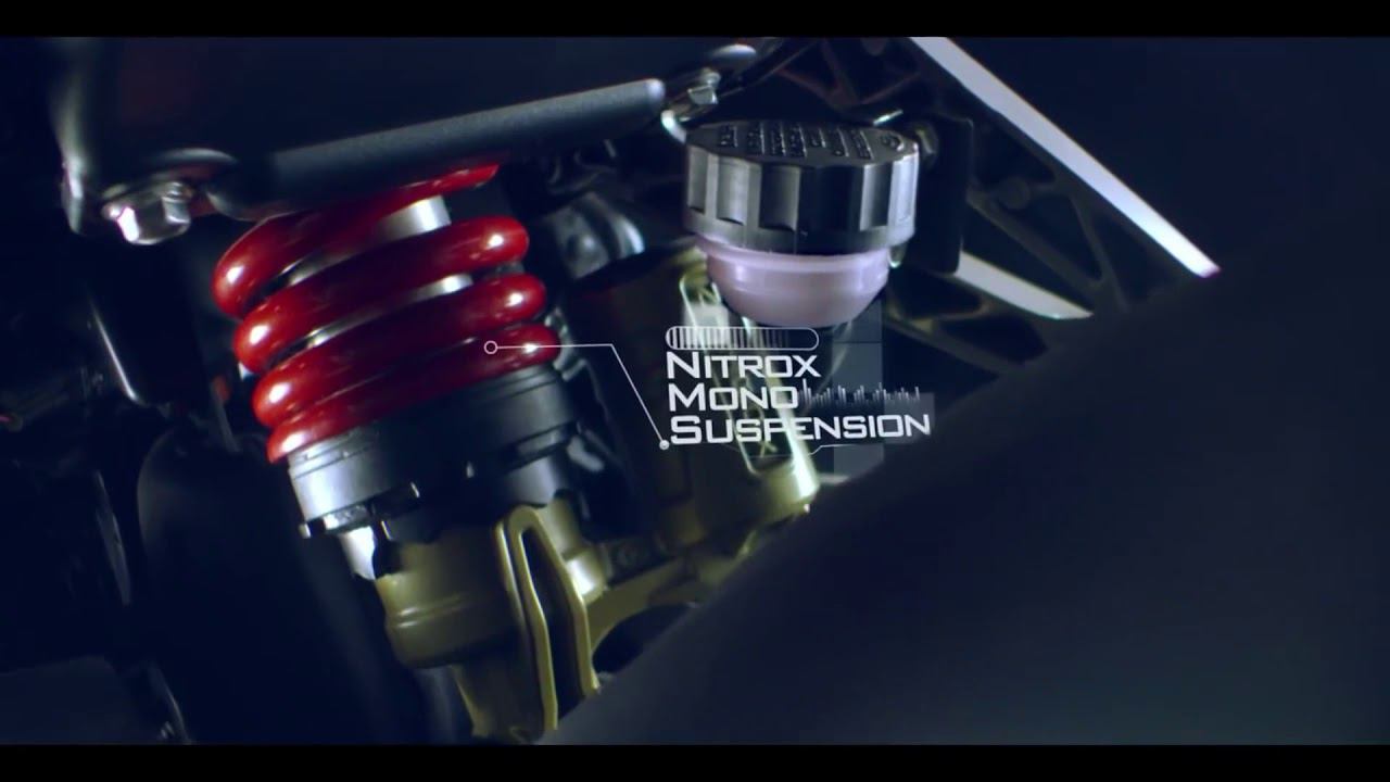 Bajaj Pulsar RS200 смотреть онлайн