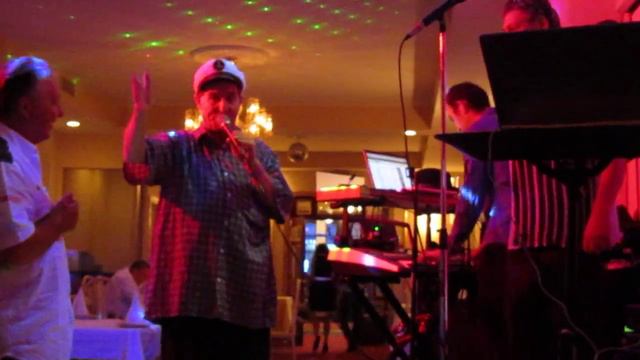 Изя Брайтонский частушки ресторан "Олеандр" Брайтон-Бич...Нью-Йорк (Oleandr) Brooklyn NY 2013г смотреть онлайн