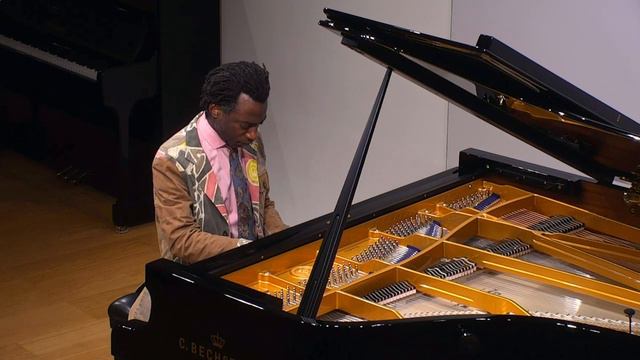 KELVIN_SHOLAR_BECHSTEIN_RECITAL_ CARAVAN смотреть онлайн