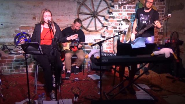 Варвара Власова и Софья Тараканова - Дорога в рай (О. Арефьева) смотреть онлайн