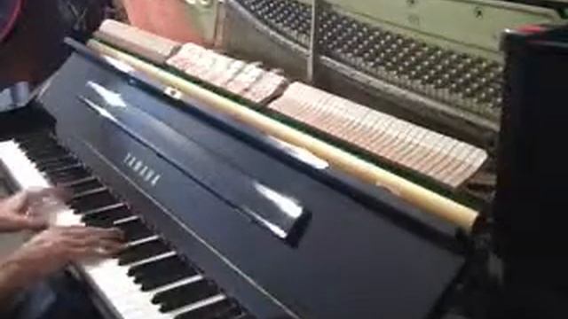 Like New 2005 Yamaha "U1" Upright Piano @ CountryPiano.com смотреть онлайн